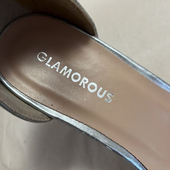 CLAMOROUS METALLIC SLIVER POINTED TOE HEEL SHOES SIZE 9 - Picture 5 of 5